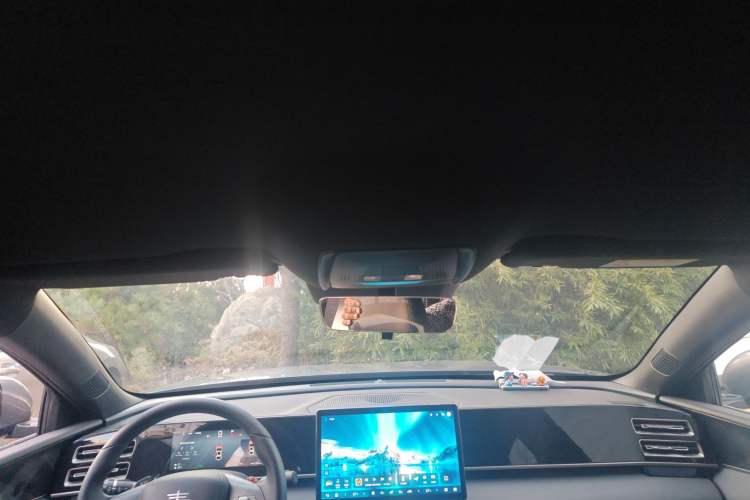 Used BYD Qin L 2025 DM-i Smart Drive 80KM Leading Model
