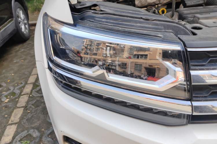 Used Volkswagen Tharu 2019 280TSI Two-Wheel Drive Luxury Version China VI Standard