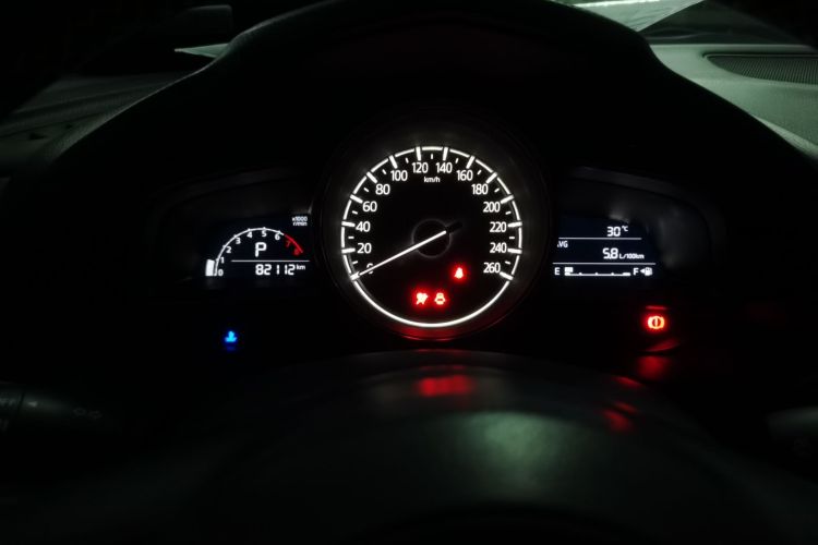 Used Mazda 3 Axela 2017 Sedan 1.5L Automatic Comfort Model Emission Standard China V