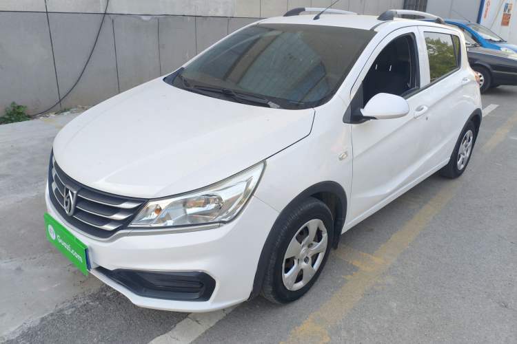 Used Baojun 310 2016 1.2L manual Comfort trim level