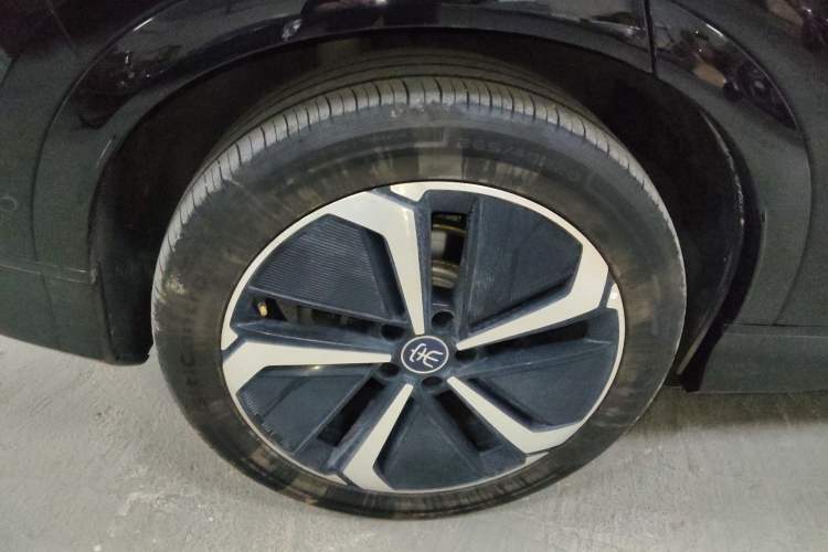 Used BYD Song L EV 2025 Intelligent Driving Version 662 km LiDAR Excellence Edition
