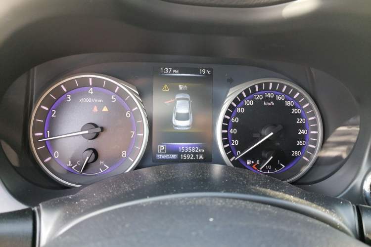 Used Infiniti Q50 2014 2.0T Luxury Edition