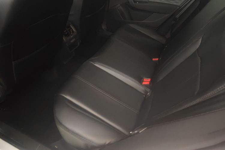 Used Volkswagen Tharu 2021 280TSI Two-Wheel Drive Trend Edition Left Rear Seat