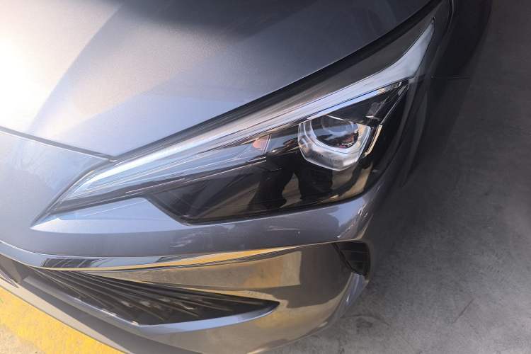 Used Roewe i5 2023 1.5L CVT Luxury Edition