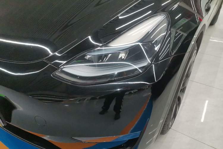 Used Tesla Model Y 2023 High-Performance All-Wheel-Drive Version