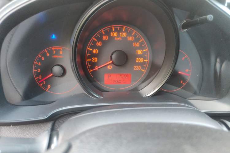 Used Honda Fit 2014 1.5L LX CVT Comfort Model