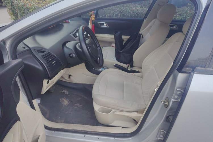 Used Citroen C-Quatre 2009 Sedan 1.6L Automatic Fashion Edition