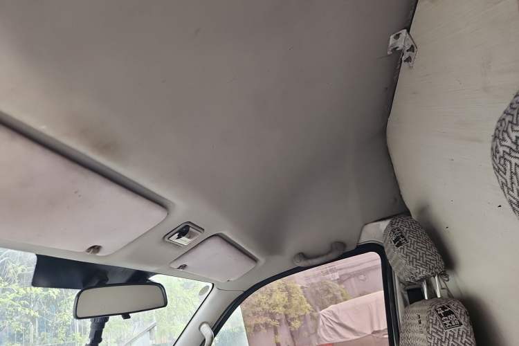 Used Foton Scenic G7 2017 2.0L Long-Wheelbase Commercial Van High Roof 2 Seats 4Q20M Headliner