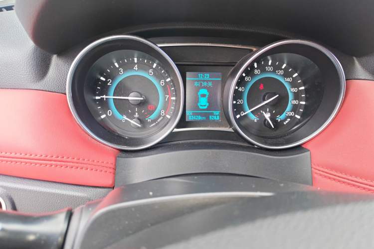 Used Haval H1 2016 Blue Label 1.5L Manual Luxury Model
