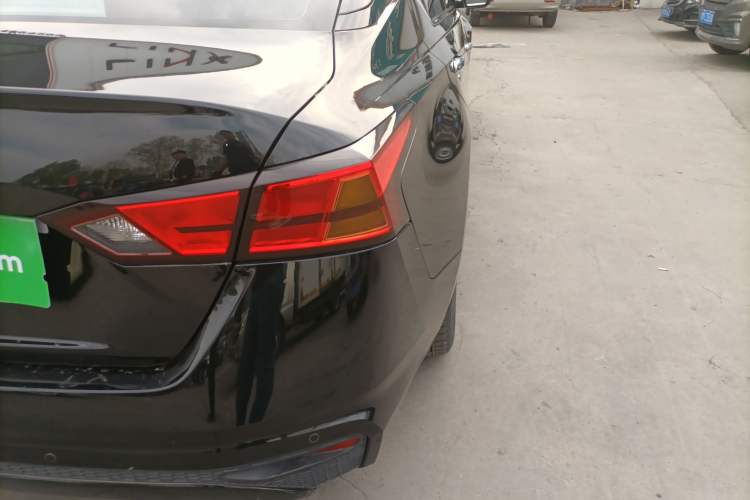 Used Nissan Teana 2021 2.0L XL Comfort Edition Right Rear Taillight