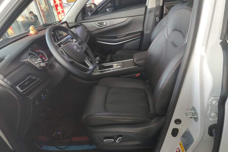 Used CHANGAN CS75 2022 Blue Whale Edition 1.5T DCT Prestige Model
