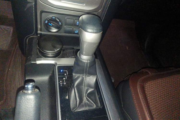 Used Toyota Prado 2018 3.5L Automatic TX-L NAVI with Rear-Mounted Spare Tire
