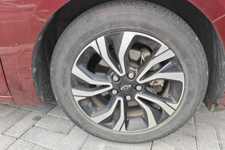 Used Chevrolet Monza 2020 Light Hybrid RS 330T Automatic Comfort Edition
