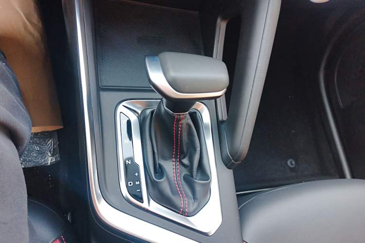 Used Geely Auto Vision X3 2021 PRO 1.5L CVT Deluxe Model