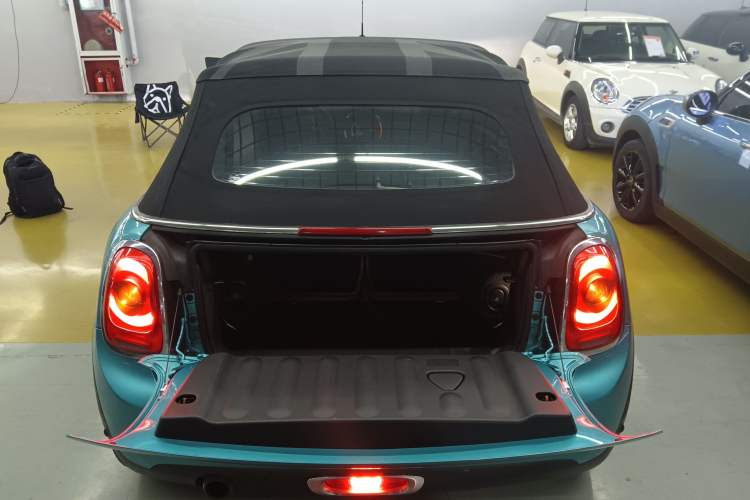 Used MINI 2017 1.5T COOPER CABRIO Freedom Edition
