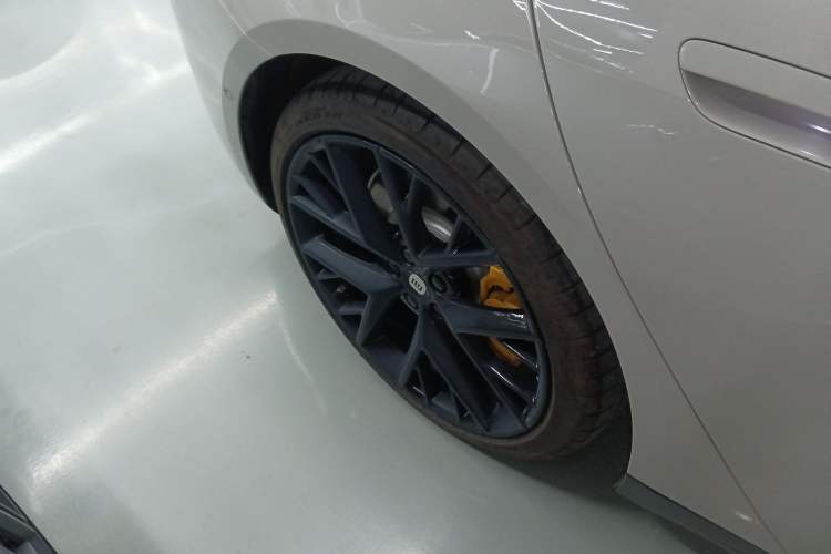 Used Xiaomi Auto SU7 2024 Four-Wheel Drive Ultra-Long Range Advanced Intelligent Driving Max Edition Exterior 5