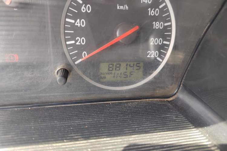 Used Volkswagen Santana Vista 2008 1.8L Manual Sishang Model Odometer Close Up