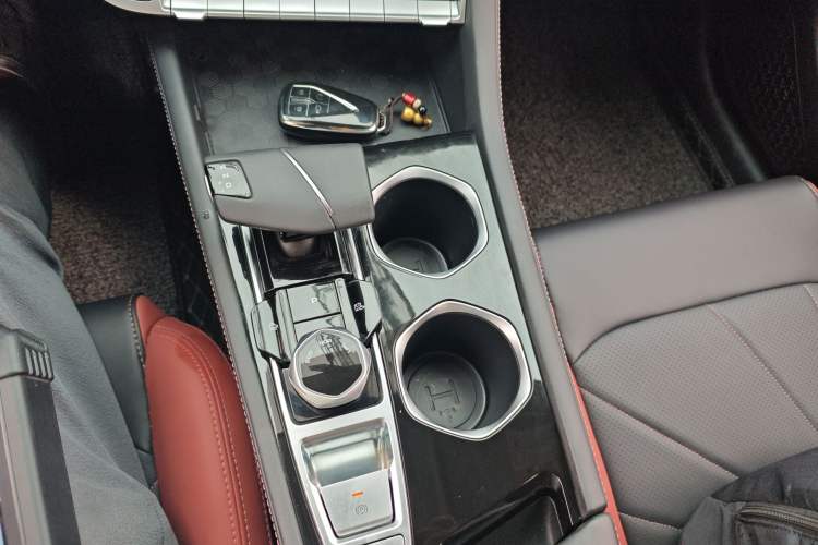 Used CHANGAN Eado 2024 PLUS Blue Whale NE 1.4T GDI DCT High-Energy Edition
