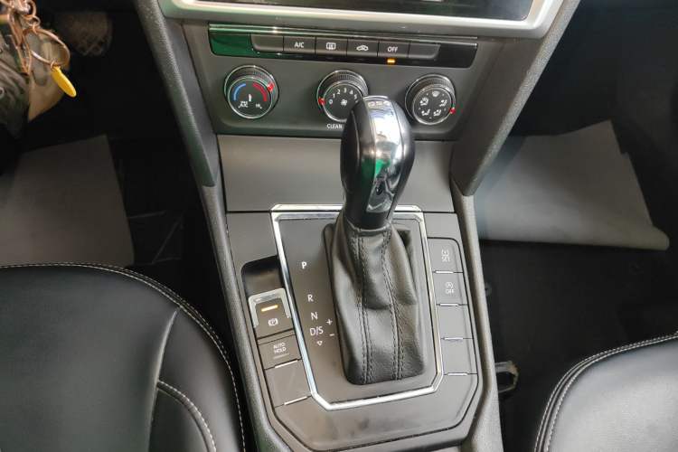 Used Volkswagen Lamando 2021 230TSI DSG Fashion Edition