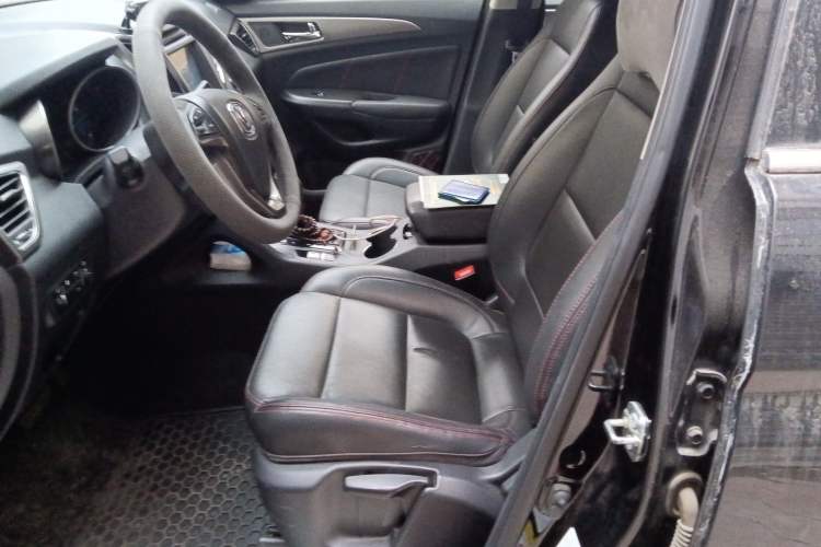 Used Changan CS75 2015 1.8T Automatic 4x4 Elite Model China V Standard