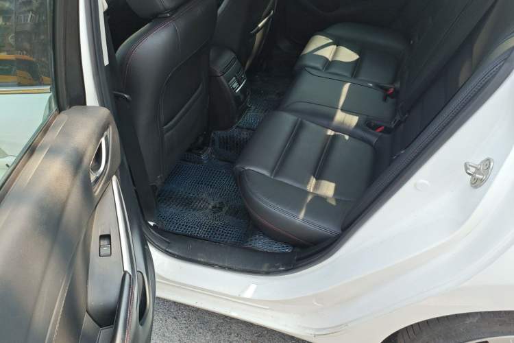 Used Mazda Atenza 2014 2.5L Blue Sky Prestige Edition
