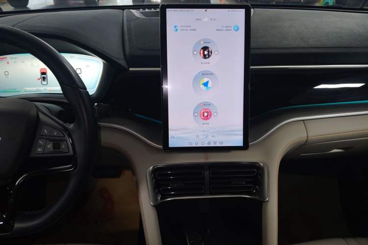 Used BYD Song PLUS New Energy 2023 Champion Edition DM-i 110KM Flagship Model Audio And AC Panel