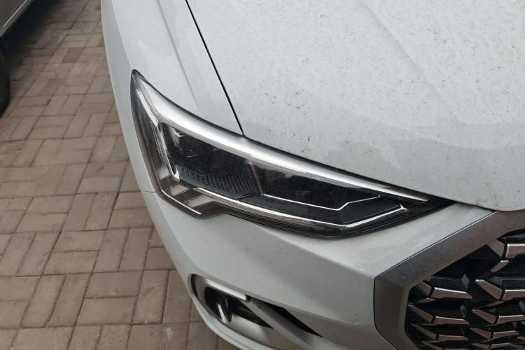 Used Audi Q3 2024 40 TFSI Fashion Dynamic Model