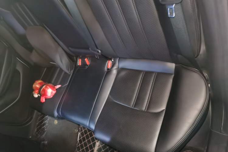 Used Mazda CX-4 2016 2.0L Automatic 2WD Blue Sky Dynamic Edition
