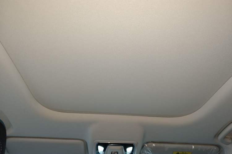 Used CHANGAN X7 PLUS 2024 1.5T Automatic Luxury 7-Seater Headliner