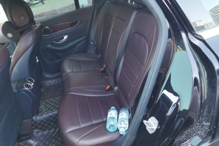 Used Mercedes-Benz GLC 2018 GLC 260 4MATIC Luxury Model Left Rear Seat