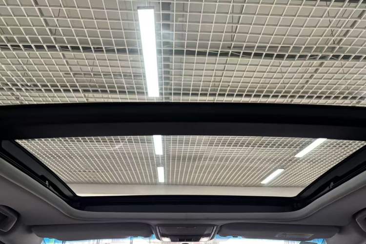 Used Honda Jade 2017 210 TURBO CVT Luxury Edition 5 Seats
