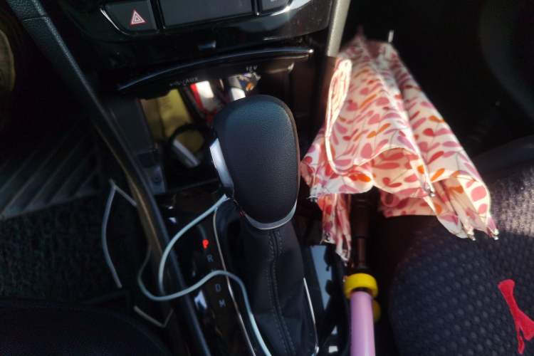 Used Buick Encore 2016 18T Automatic Two-Wheel Drive Urban Fashion Model
