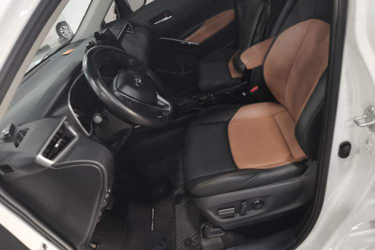 Used Toyota FRONTLANDER 2023 2.0L CVT Sport Edition
