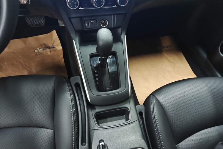 Used Nissan Sylphy 2022 Classic 1.6XE CVT Comfort Edition Gear Lever