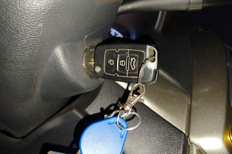 Used Geely Auto GX7 2015 Classic Edition 1.8L Manual Elite Model China V Standard