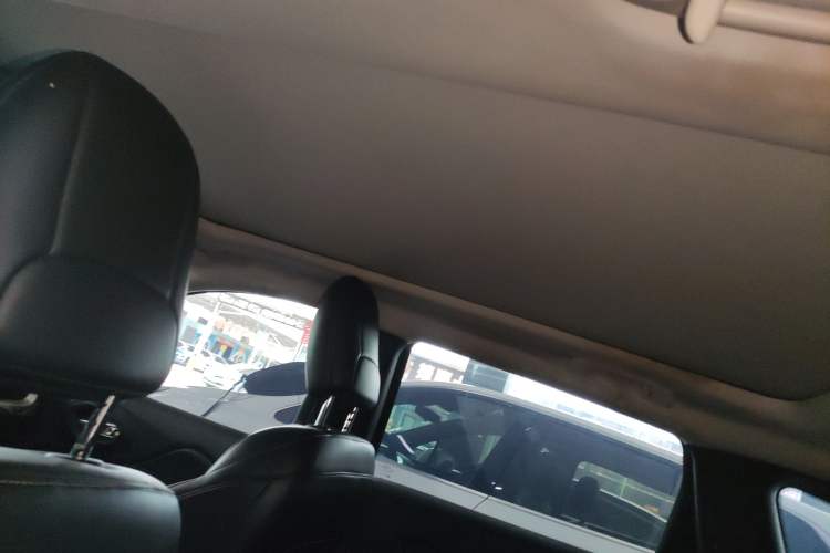 Used Jeep Cherokee 2016 2.0L Superior Edition