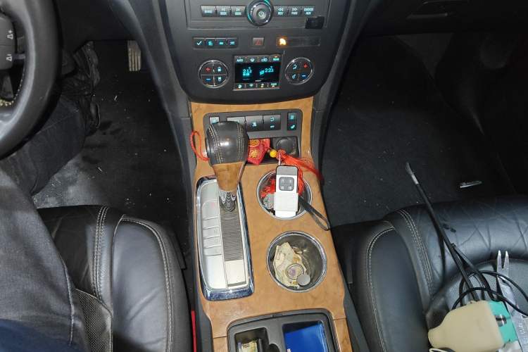 Used Buick Enclave 2010 3.6L Flagship Edition