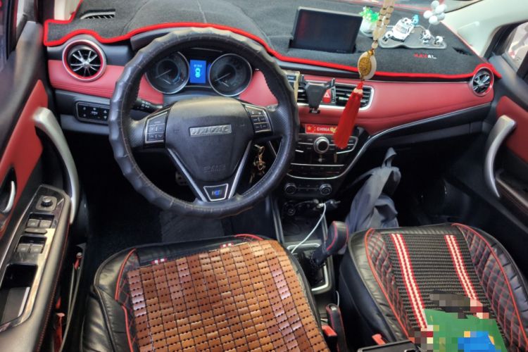 Used Haval H1 2016 Blue Label 1.5L AMT Luxury Model