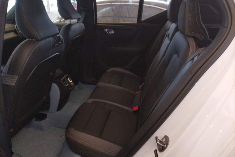 Used Volvo XC40 2023 B3 Zhiyuan Luxury Edition