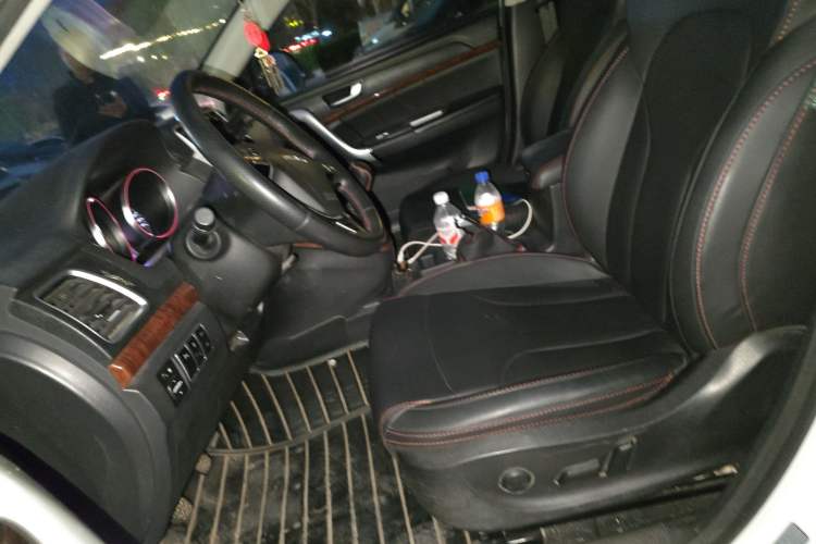 Used Haval H6 2017 Red-Label Sport Edition 1.5T Manual Two-Wheel Drive Elite Model
