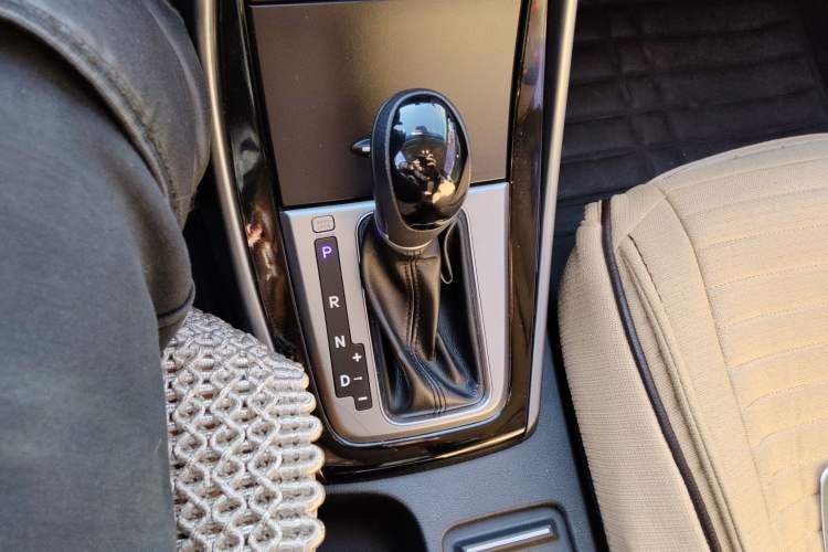 Used Hyundai Elantra (5th Generation / Langdong) 2016 1.6L Automatic Prestige Model
