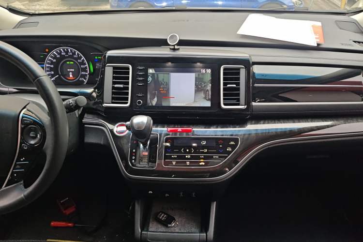 Used Honda Elysion 2019 2.0L Hybrid Luxury Edition