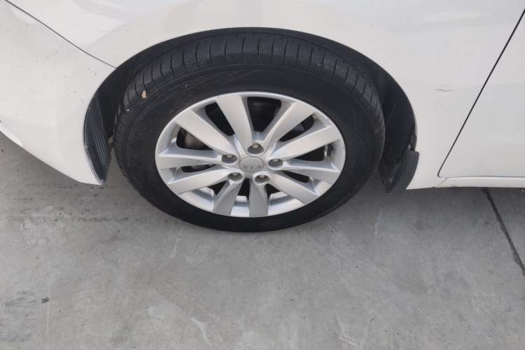 Used Kia K3 2015 1.6L Manual GLS
