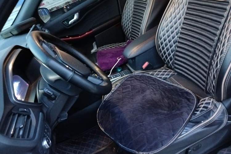 Used Ford Escape 2023 EcoBoost 245 Four-Wheel Drive ST-LINE Pro Trim