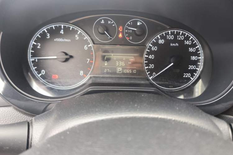 Used Nissan Tiida 2011 1.6L CVT Comfort Model