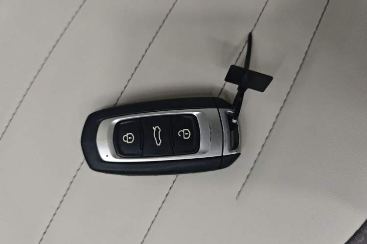 Used Geely Galaxy Panda 2025 210km Panda Kart Vehicle Key