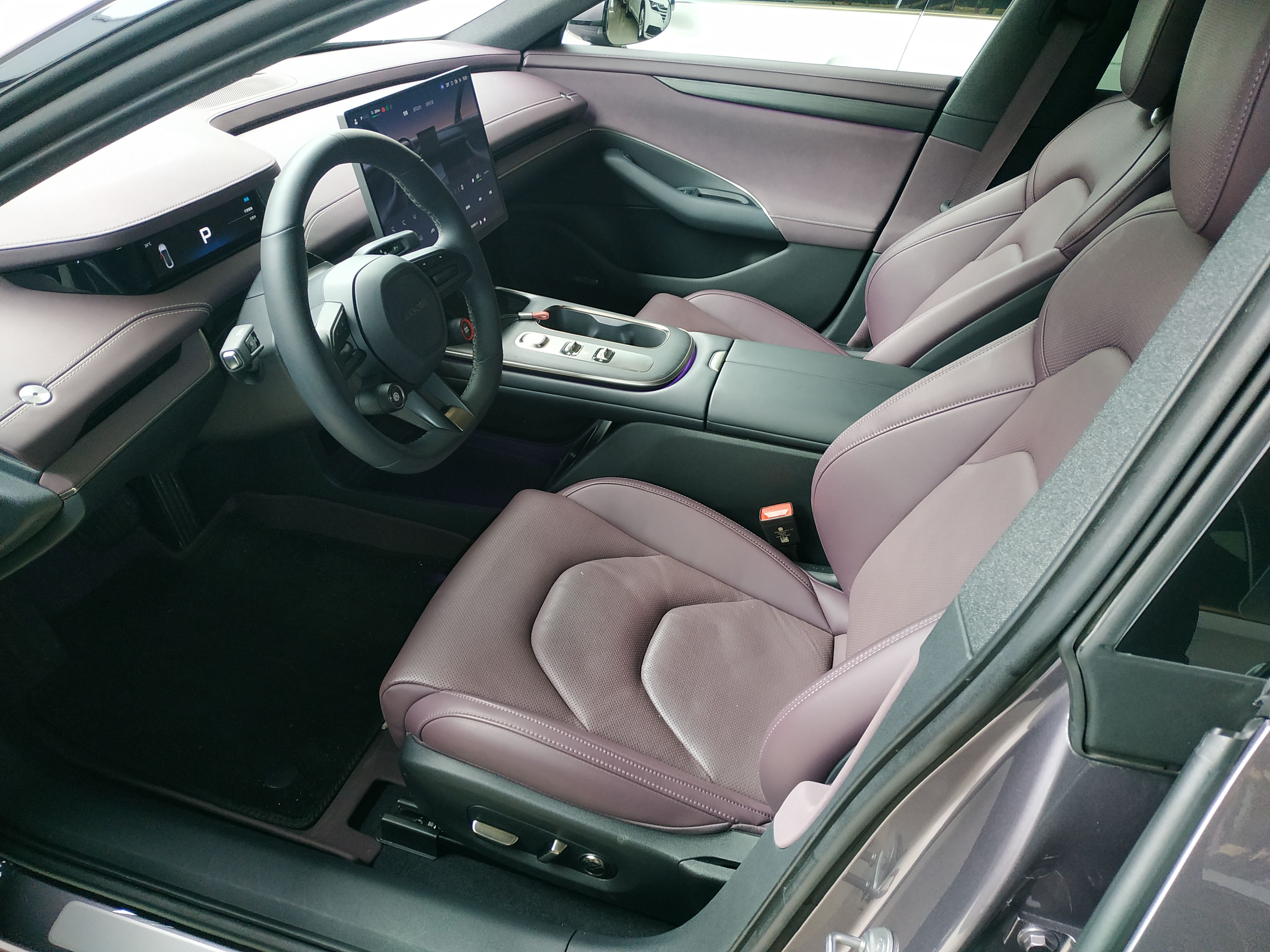 Xiaomi Auto SU7 2024 Rear-Drive Ultra-Long Range Advanced Pro-Level Intelligent Driving Version — снимка 17