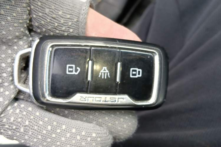 Used JETOUR X70S 2019 1.5T Manual Explore Edition China V Standard
