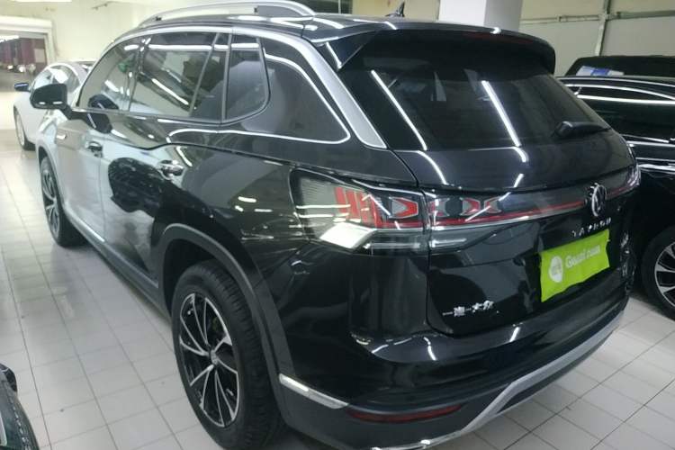 Used Volkswagen Tayron 2023 330TSI Two-Wheel-Drive Luxury Plus Advanced Version
