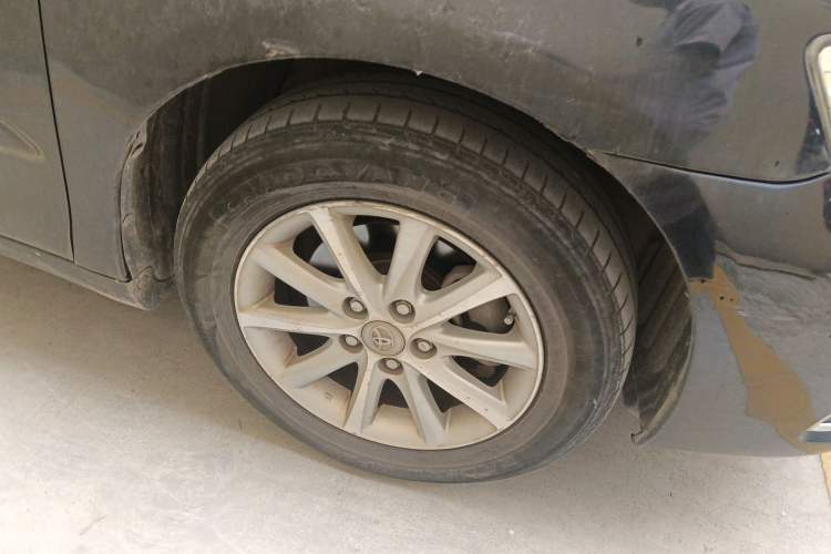 Used Toyota Camry 2011 200G Classic Anniversary Edition Right Front Wheel Hub